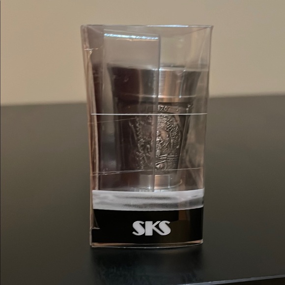 Artina Pewter Shot Glass Set-new in box! - Picture 6 of 7